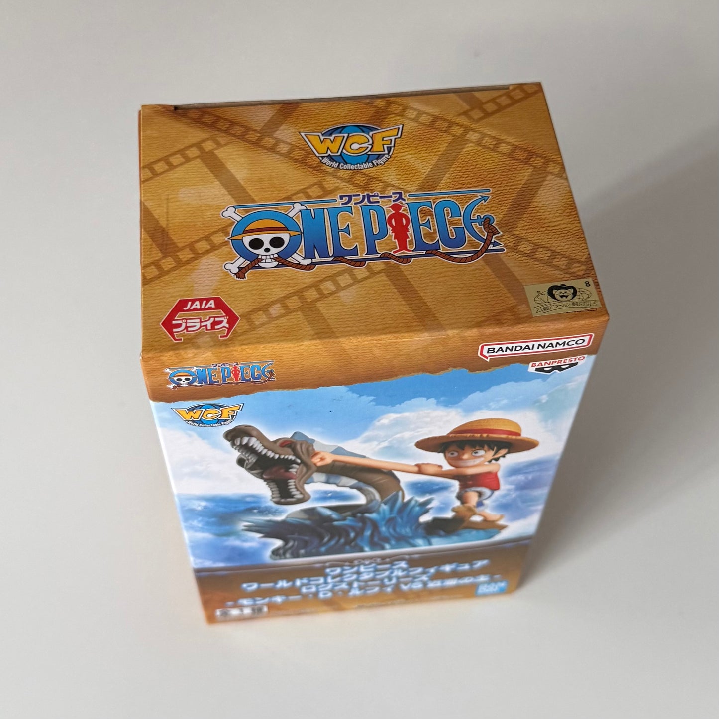 BANDAI One Piece World Collectable Figure Log Stories Monkey D. Luffy Vs Sea Monster