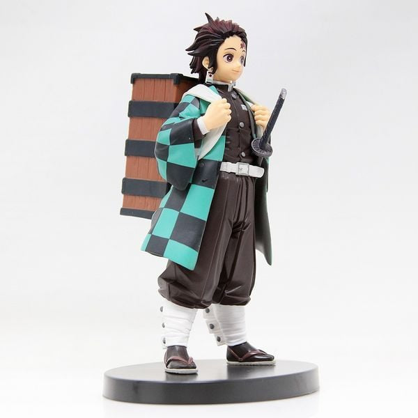 Demon Slayer Kimetsu No Yaiba Vol.18 Tanjiro Kamado