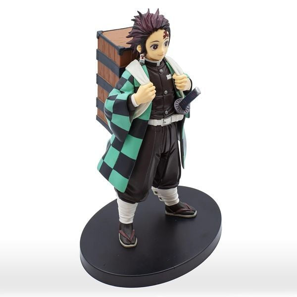 Demon Slayer Kimetsu No Yaiba Vol.18 Tanjiro Kamado