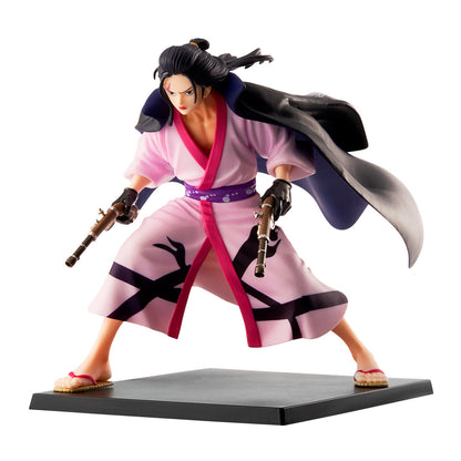 One Piece The Nine Red Scabbards Vol. 2 E Prize Izo